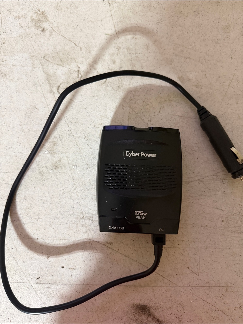 175W Peak Black Car Power Inverter with 2.4A USB